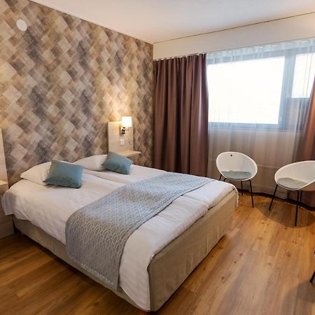 Hotel Kivitasku Каарина Екстериор снимка