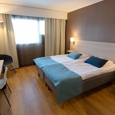 Hotel Kivitasku Каарина Екстериор снимка