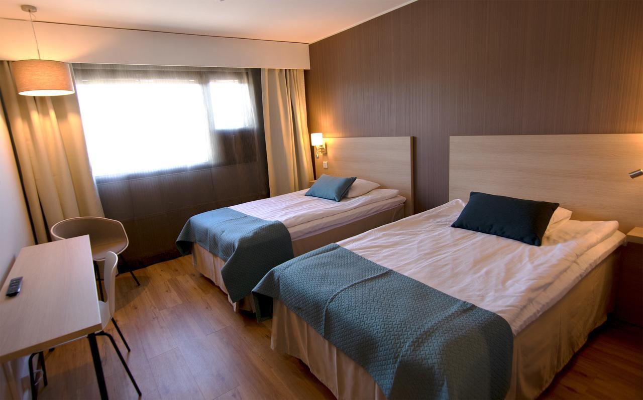 Hotel Kivitasku Каарина Екстериор снимка
